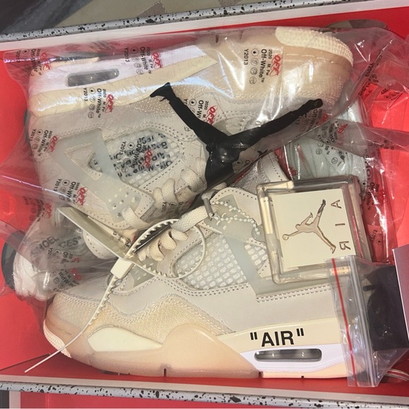 Nike air Jordan 4  X OFF-WHITE SAIL - Picture 3 of 11